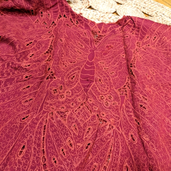 Crochet crop top - Picture 5 of 5